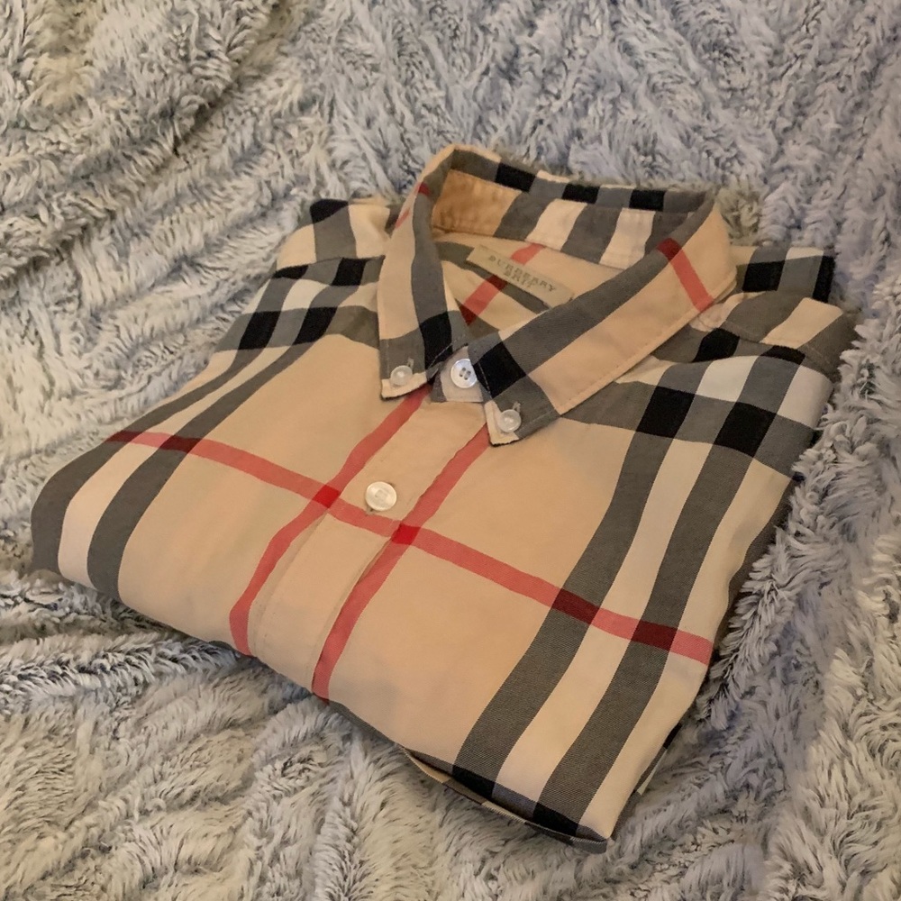 ❌SOLD❌ Burberry Brit button up